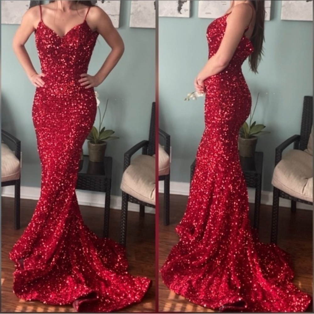NWT sequin Portia & Scarlett red evening gown